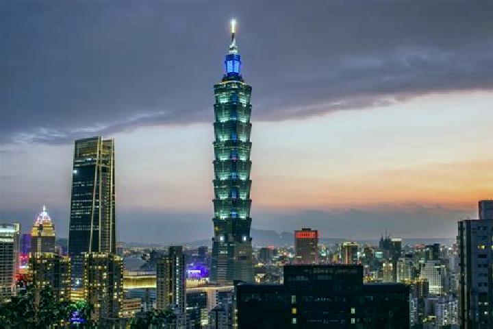 Iris, 32 — Escort in Emei, Taiwan