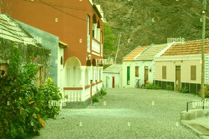 Iris, 32 — Escort in Garca de Cima, Cape Verde