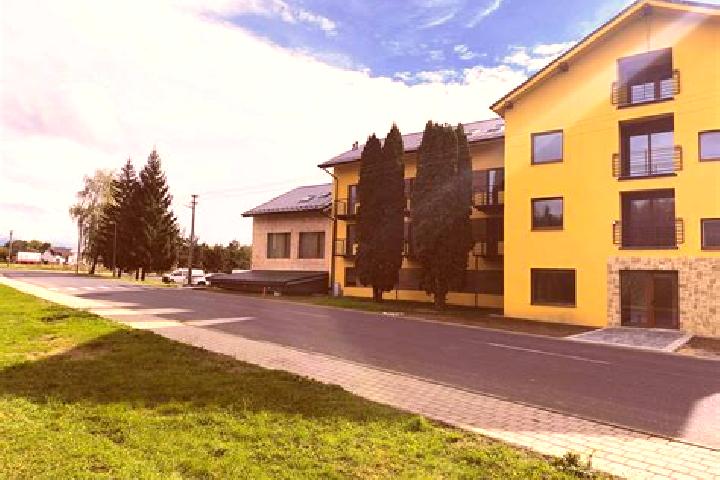 Iris, 32 — Escort in Hlohovec, Czech Republic