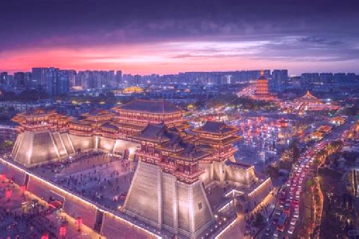 Iris, 32 — Escort in Maqiao, China