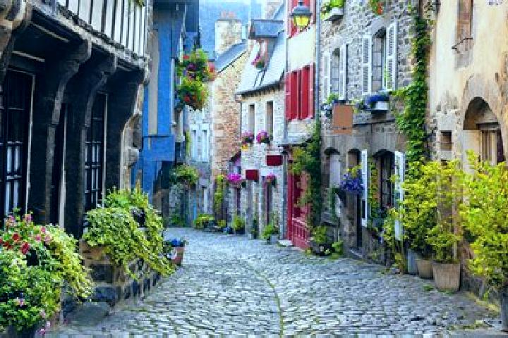 Iris, 32 — Escort in Tuffe, France