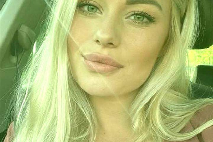 Iris, 33, a blonde hazel-eyed caucasian companion based in Braitling. Offering Striptease, Couples, Massage, Overnight. Available for incall and outcall, day...