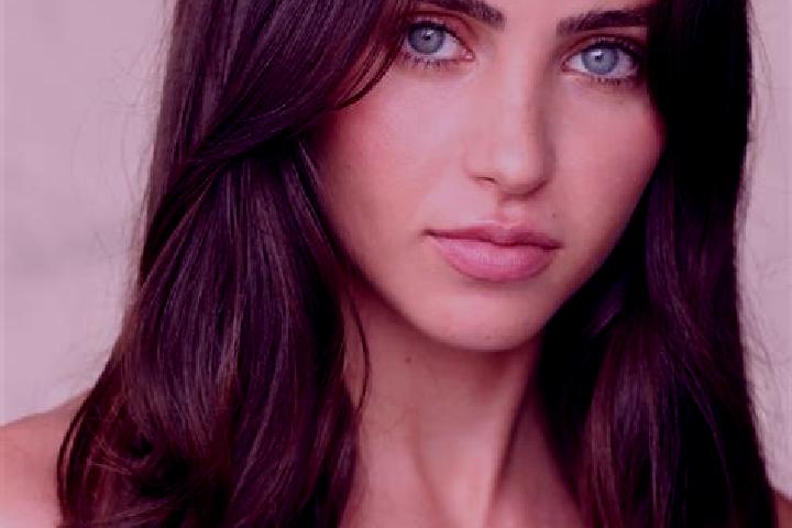 Iris, 33, a brunette amber-eyed caribbean companion based in Brentwood Village. Offering Overnight, Dinner Date, Duos. Available for incall and outcall, day ...
