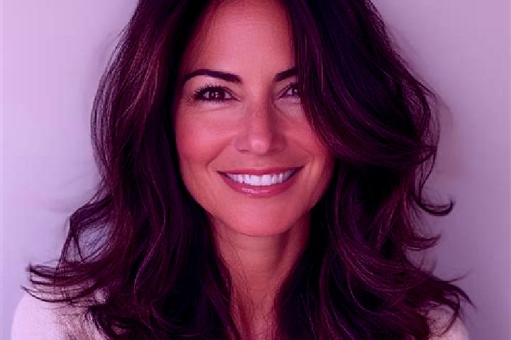 Iris, 33, a brunette grey-eyed middle eastern companion based in Lalupon. Offering 69, Dinner Date, BDSM, CIM. Available for incall and outcall, overnight bo...
