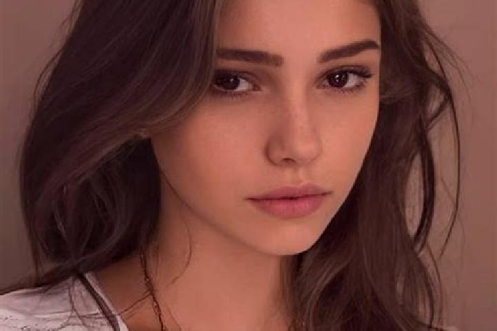 Iris, 33, a chestnut grey-eyed slavic companion based in Argel. Offering Tantra, Duos, Couples, A-Level, Roleplay. Available for incall and outcall, day and ...
