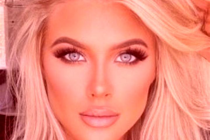 Iris, 33, a platinum blonde grey-eyed asian companion based in Rockhampton. Offering Striptease, Girlfriend Experience, Domination. Available for incall and ...