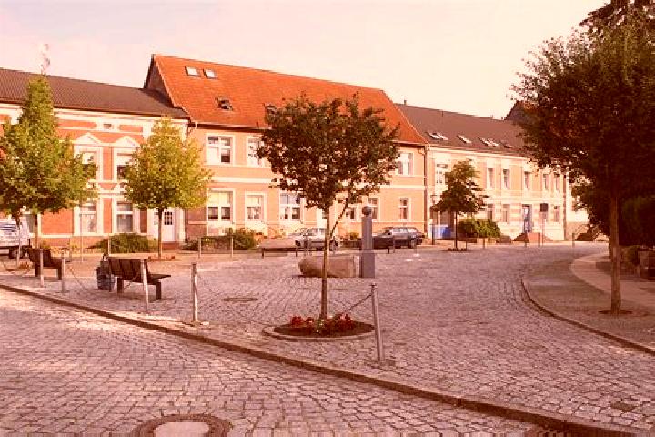 Iris, 33 — Escort in Jarmen, Germany