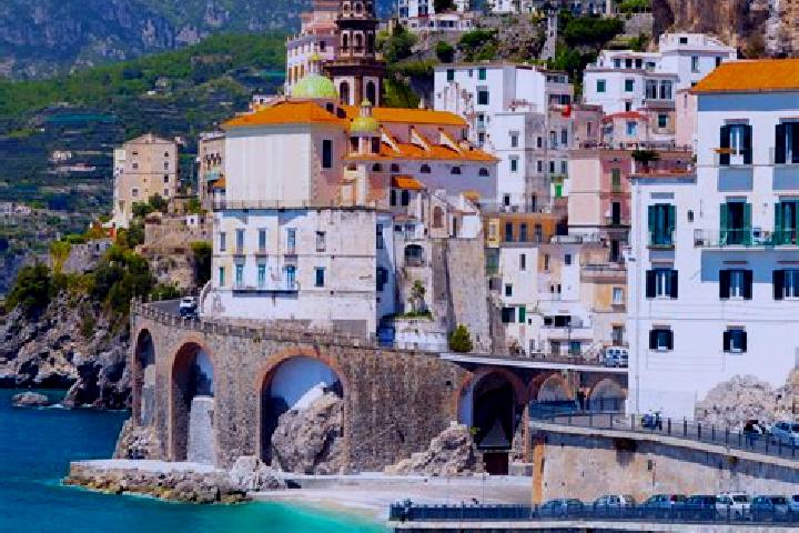 Iris, 33 — Escort in Kamma, Italy