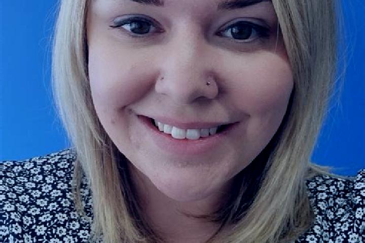 Iris, 33 — Escort in Kirkby in Ashfield, United Kingdom