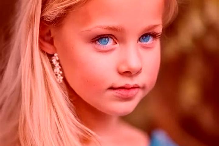 Iris, 34, a blonde blue-eyed indian companion based in Bockenheim. Offering Prostate Massage, 69, Girlfriend Experience. Available for incall and outcall, ov...