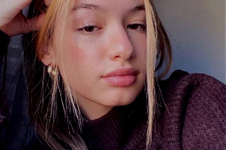 Iris, 34, a blonde brown-eyed european companion based in Famen. Offering Couples, Girlfriend Experience, Deep French Kissing. Available for incall and outca...