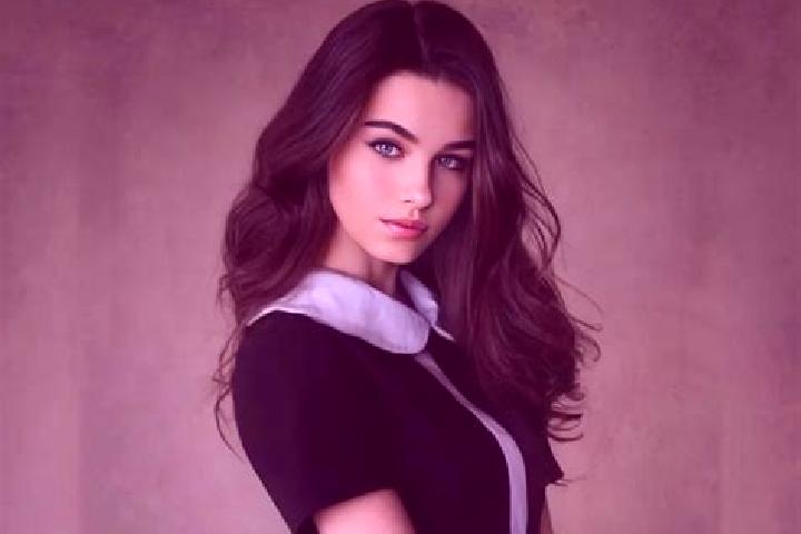 Iris, 34, a brunette dark-eyed slavic companion based in Marcacao. Offering Deep French Kissing, Travel Companion, OWO, Tantra. Available for incall and outc...