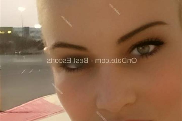 Iris, 34 — Escort in Bencheng, China