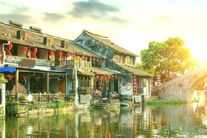 Iris, 34 — Escort in Jiaxing, China