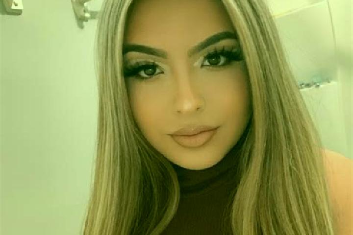 Iris, 35, a blonde amber-eyed latina companion based in Steyerberg. Offering Couples, Party Girl, 69, A-Level. Available for incall and outcall, overnight bo...