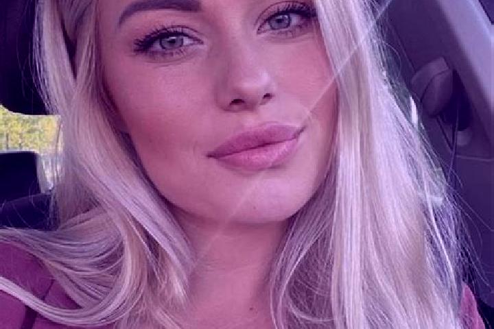 Iris, 35, a blonde hazel-eyed mediterranean companion based in Agarakavan. Offering BDSM, Deep French Kissing, Tantra, CIM. Available for incall and outcall,...