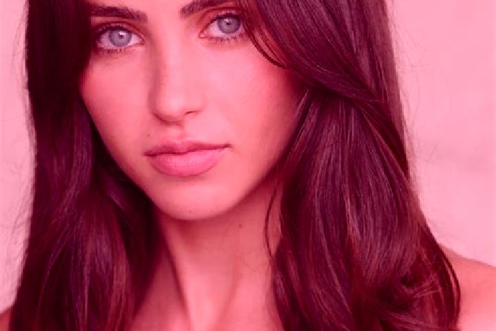 Iris, 35, a brunette blue-eyed indian companion based in Gogosu. Offering A-Level, OWO, Domination. Available for incall and outcall, overnight bookings avai...