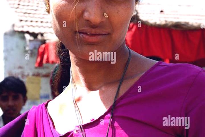 Iris, 35, a red blue-eyed indian companion based in Tevaram. Offering A-Level, Party Girl, BDSM, Duos. Available for incall and outcall, day and evening dates.