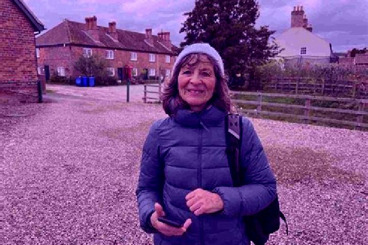 Iris, 35 — Escort in Kirby Underdale, United Kingdom