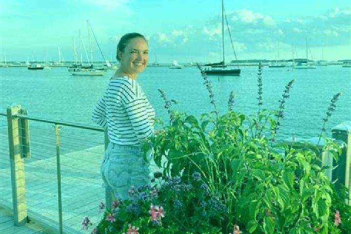 Iris, 35 — Escort in Sag Harbor, United States