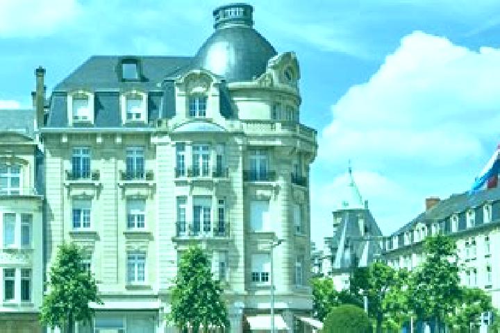 Iris, 35 — Escort in Uebersyren, Luxembourg