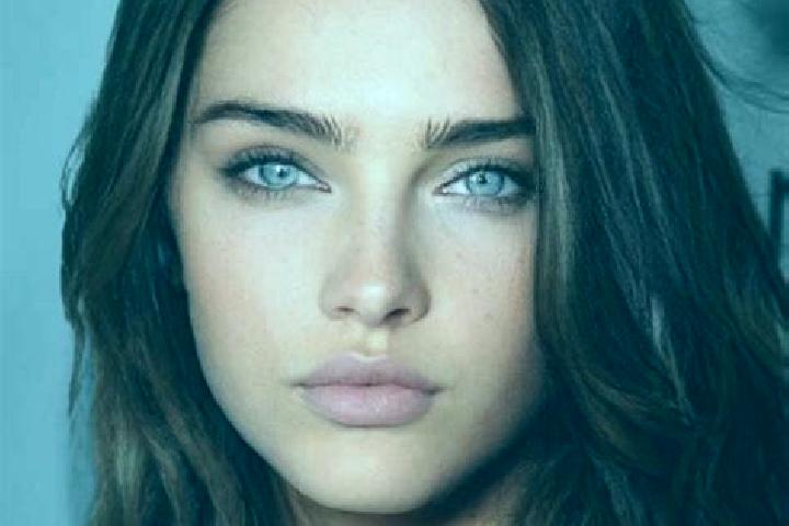 Iris, 36, a brunette blue-eyed caribbean companion based in Bugko. Offering A-Level, Party Girl, Tantra. Available for incall and outcall, overnight bookings...