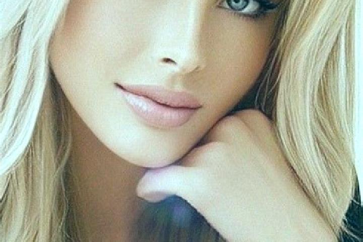 Iris, 36, a dark blonde blue-eyed caucasian companion based in Verviers. Offering Striptease, BDSM, 69, Girlfriend Experience, Dinner Date. Available for inc...