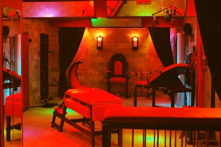 Iris, 36, a red green-eyed latina companion based in Doctor Juan Manuel Frutos. Offering Deep French Kissing, BDSM, Fetish, Duos. Available for incall and ou...