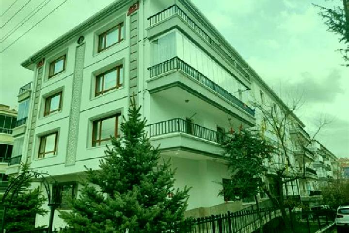 Iris, 36 — Escort in Karapuercek, Turkey