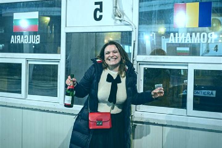 Iris, 36 — Escort in Marcesti, Romania