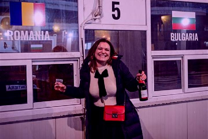 Iris, 36 — Escort in Negrilesti, Romania