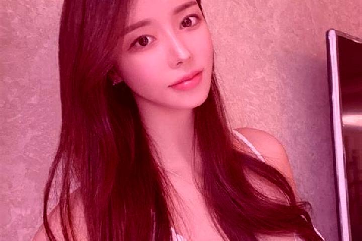 Iris, 36 — Escort in Qianping, China