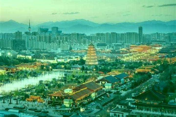 Iris, 36 — Escort in Raohe, China