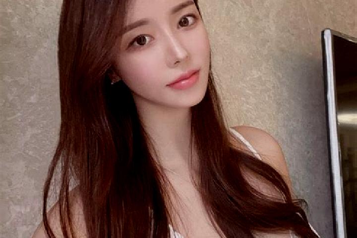 Iris, 36 — Escort in Shiba, China