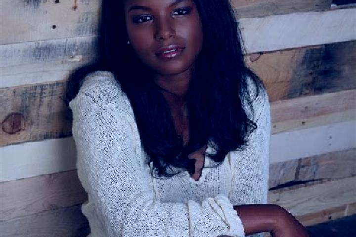 Iris, 37, a chestnut dark-eyed ebony companion based in San Juan de las Tablas. Offering Girlfriend Experience, Roleplay, Party Girl. Available for incall an...