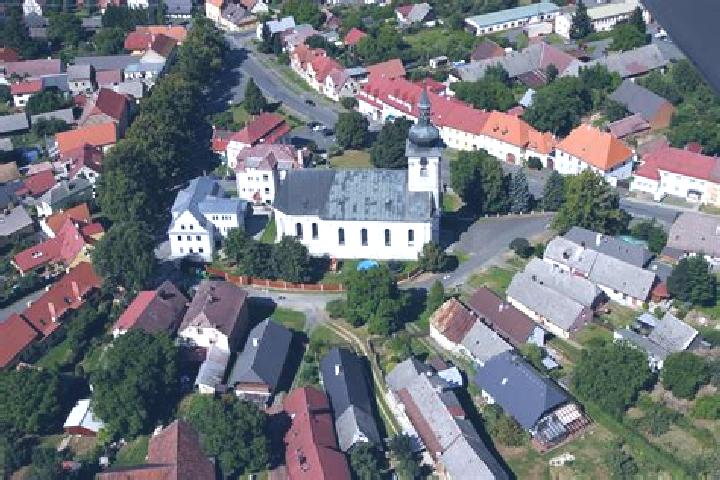 Iris, 37 — Escort in Klenci pod Cerchovem, Czech Republic