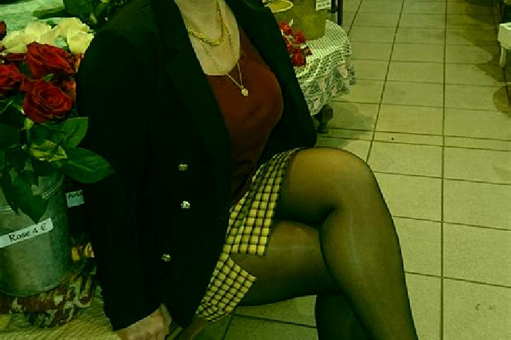 Iris, 37 — Escort in Michelbach-le-Bas, France