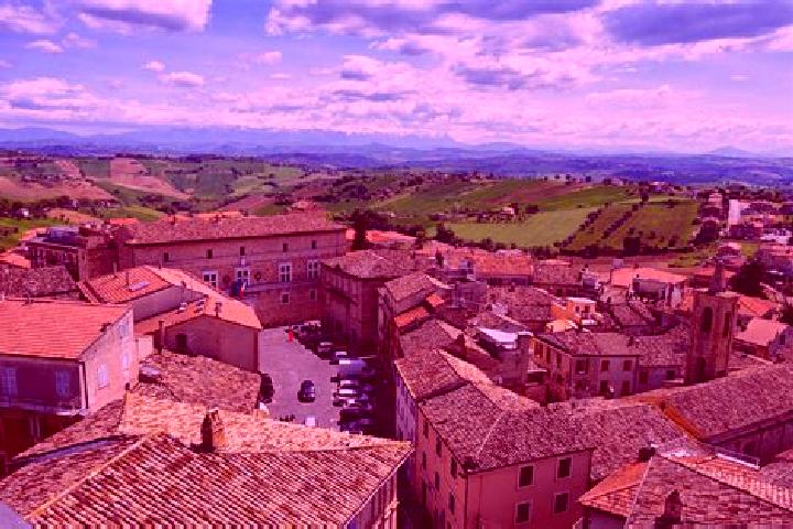 Iris, 37 — Escort in Monte San Giusto, Italy