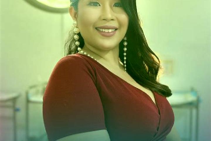 Iris, 37 — Escort in Paiisa, Philippines