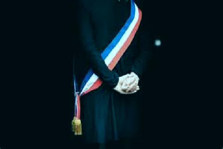 Iris, 37 — Escort in Razes, France