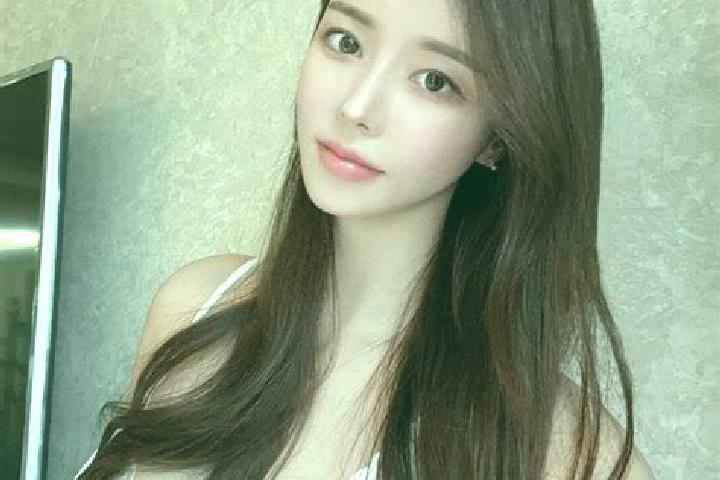 Iris, 37 — Escort in Zhangjin, China