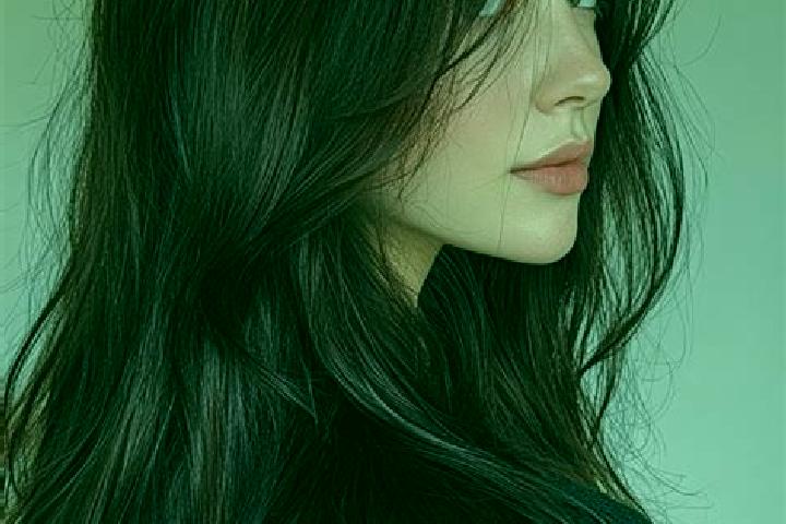 Iris, 38, a auburn brown-eyed mediterranean companion based in Ferschnitz. Offering Tantra, Girlfriend Experience, BDSM. Available for incall and outcall, ov...