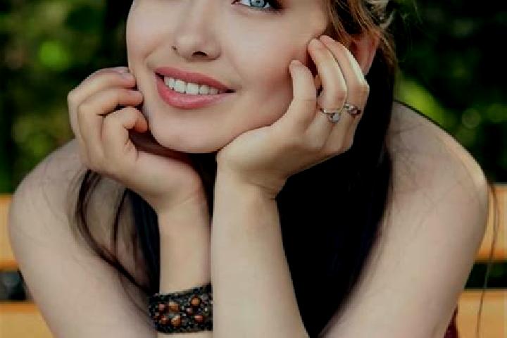 Iris, 38, a brunette blue-eyed asian companion based in Drekuha. Offering Travel Companion, Party Girl, Deep French Kissing, Prostate Massage, Duos. Availabl...