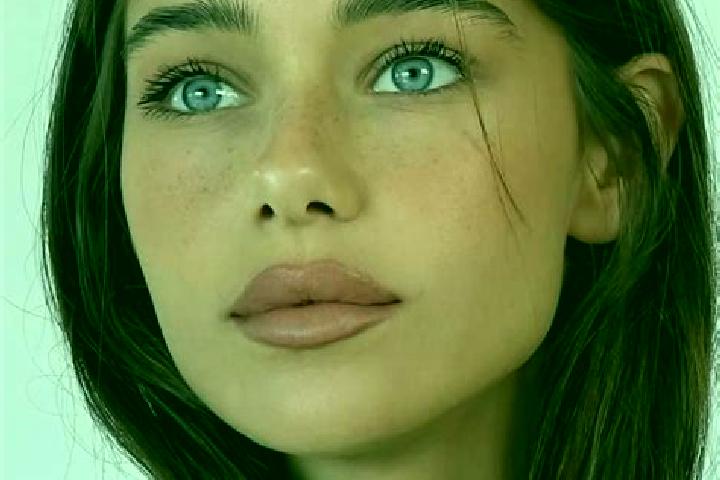 Iris, 38, a brunette brown-eyed caucasian companion based in Mezzana Bigli. Offering Deep French Kissing, OWO, Party Girl. Available for incall and outcall, ...