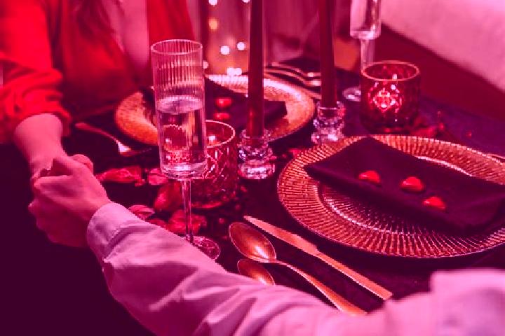 Iris, 38, a red hazel-eyed ebony companion based in Daryapur. Offering Domination, Couples, Duos, A-Level, Dinner Date. Available for incall and outcall, day...