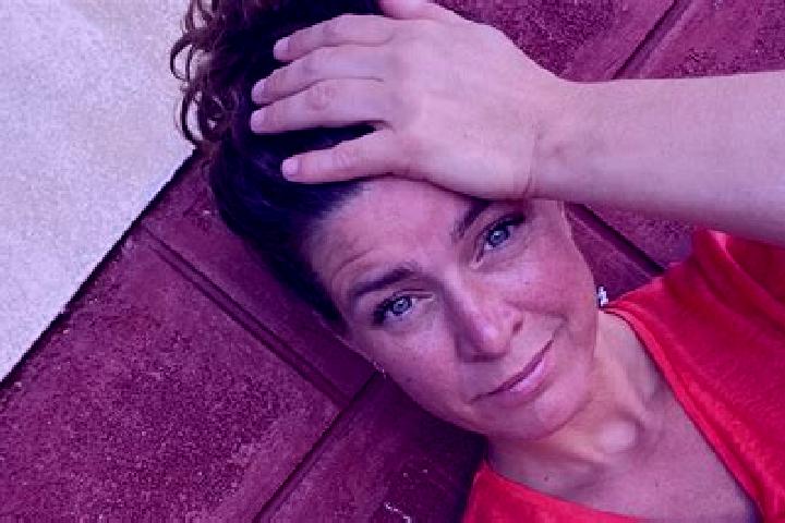 Iris, 38 — Escort in Borel, France
