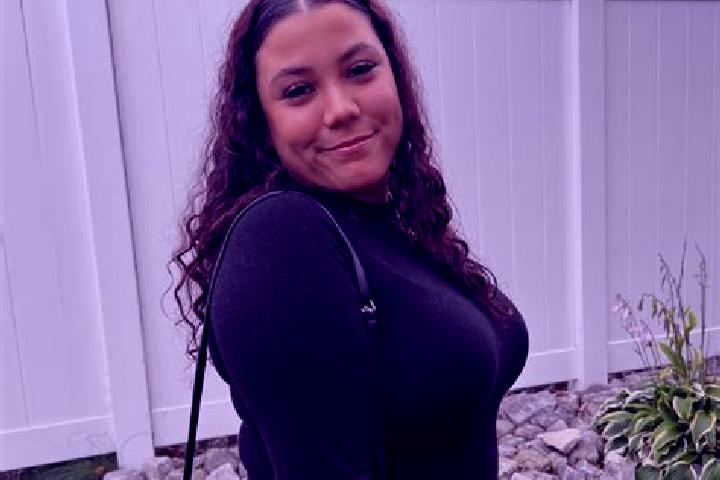 Iris, 38 — Escort in Bowling Green, United States