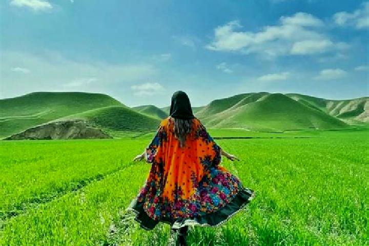 Iris, 38 — Escort in Deh Sahra, Iran