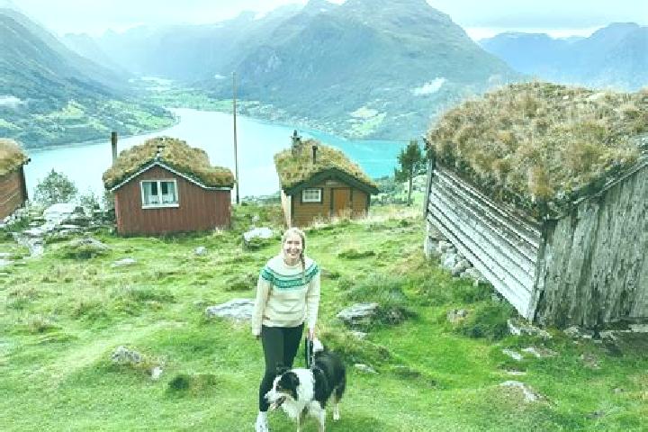 Iris, 38 — Escort in Gladstad, Norway