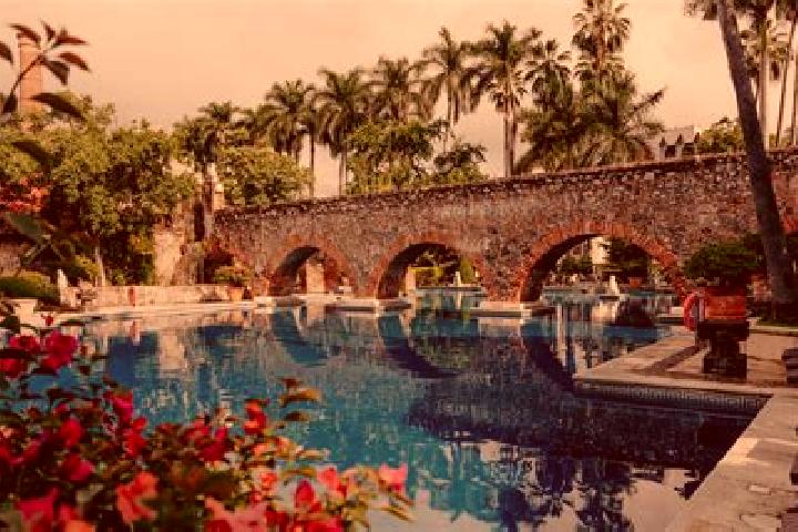 Iris, 38 — Escort in Nuevo Valle (Ex-Hacienda del Valle), Mexico